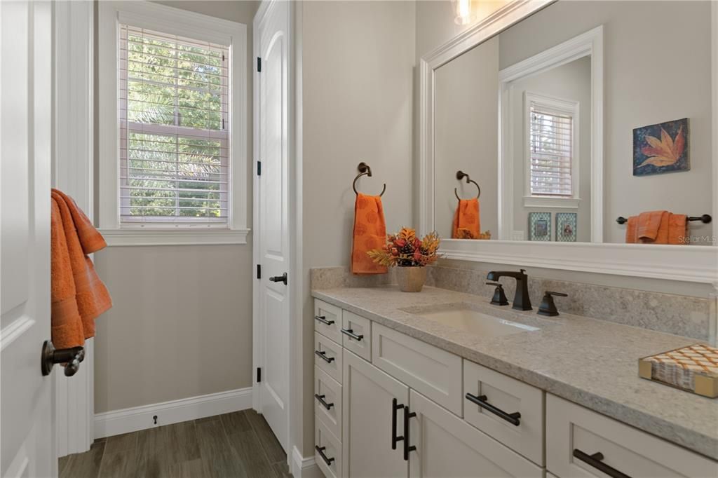 For Sale: $789,000 (3 beds, 2 baths, 2534 Square Feet)