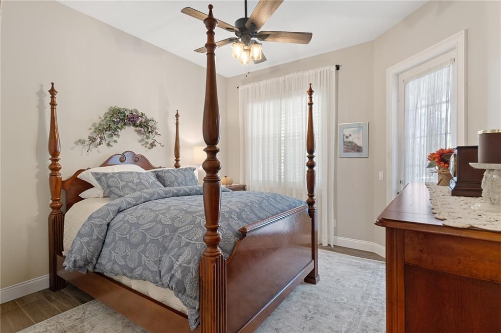 For Sale: $789,000 (3 beds, 2 baths, 2534 Square Feet)