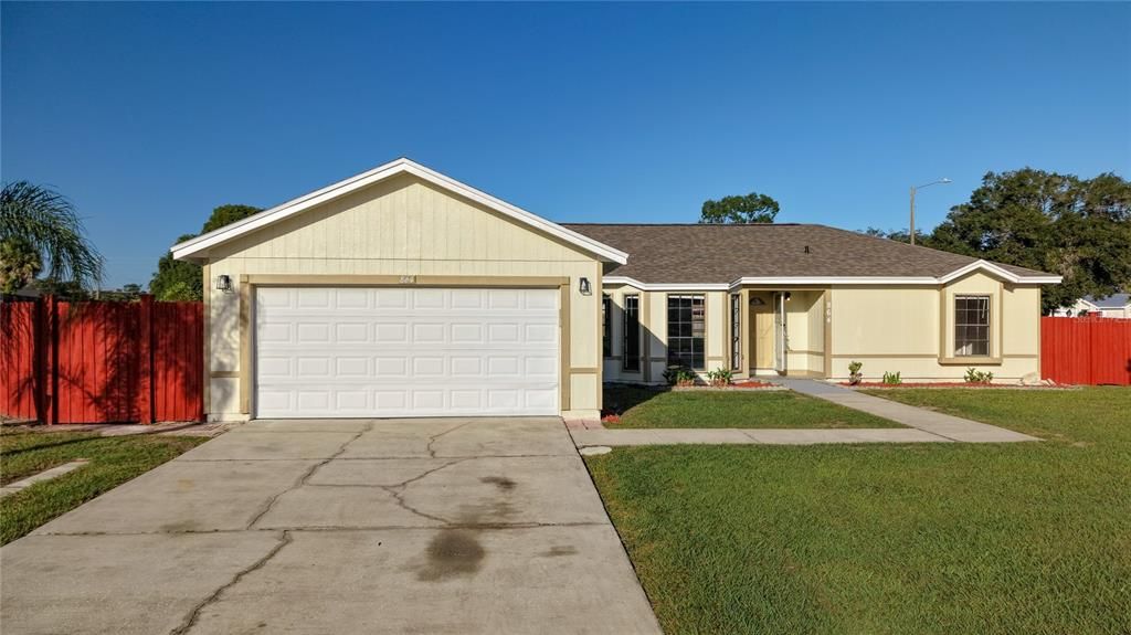 For Sale: $369,000 (3 beds, 2 baths, 1502 Square Feet)