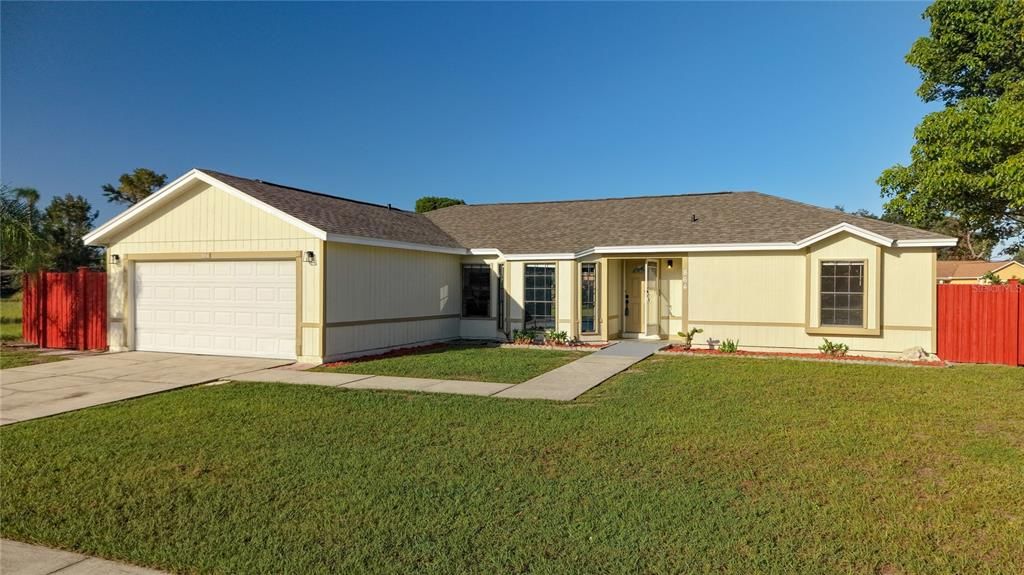 For Sale: $369,000 (3 beds, 2 baths, 1502 Square Feet)