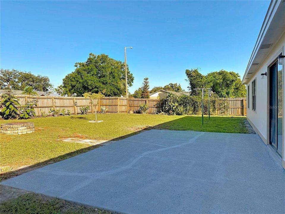 For Sale: $369,000 (3 beds, 2 baths, 1502 Square Feet)