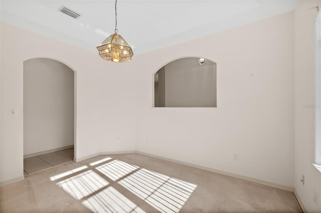 На продажу: $389,000 (3 спален, 2 ванн, 2581 Квадратных фут)
