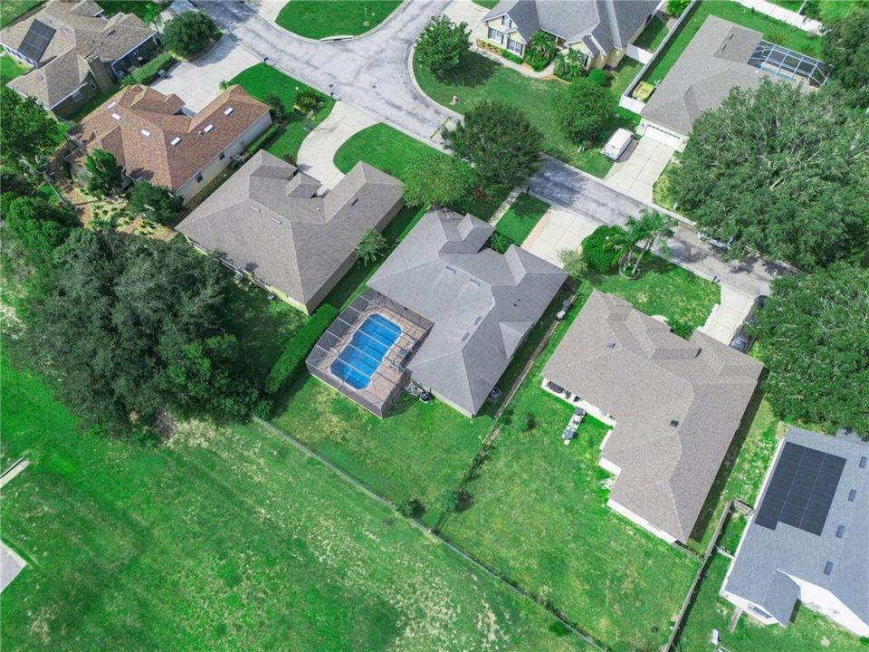 For Sale: $469,900 (4 beds, 2 baths, 2220 Square Feet)