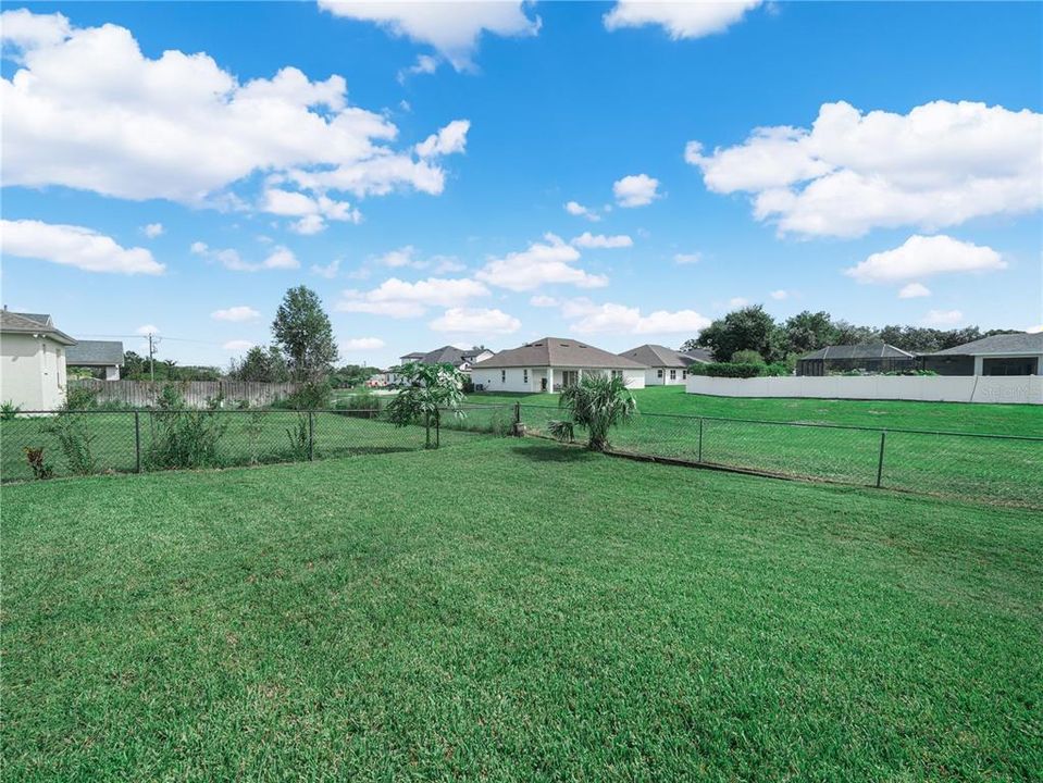 For Sale: $469,900 (4 beds, 2 baths, 2220 Square Feet)