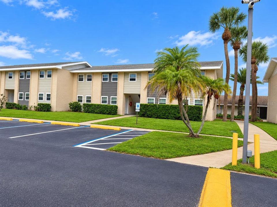 For Rent: $1,500 (2 beds, 1 baths, 793 Square Feet)