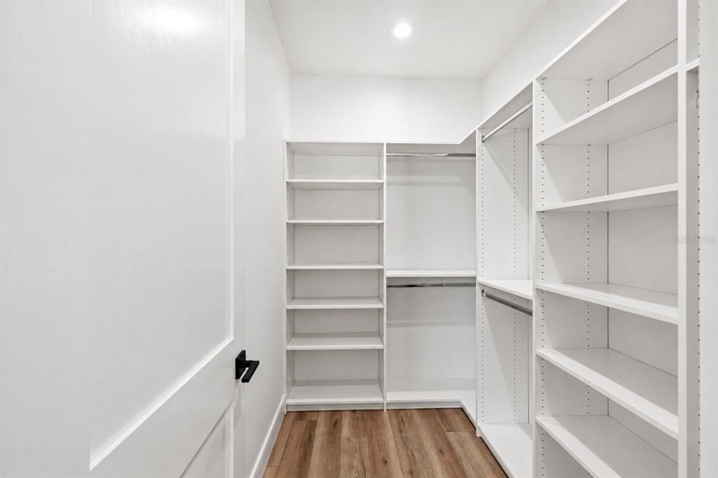 На продажу: $535,000 (3 спален, 2 ванн, 1662 Квадратных фут)
