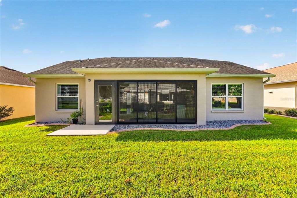For Sale: $350,000 (3 beds, 2 baths, 1707 Square Feet)