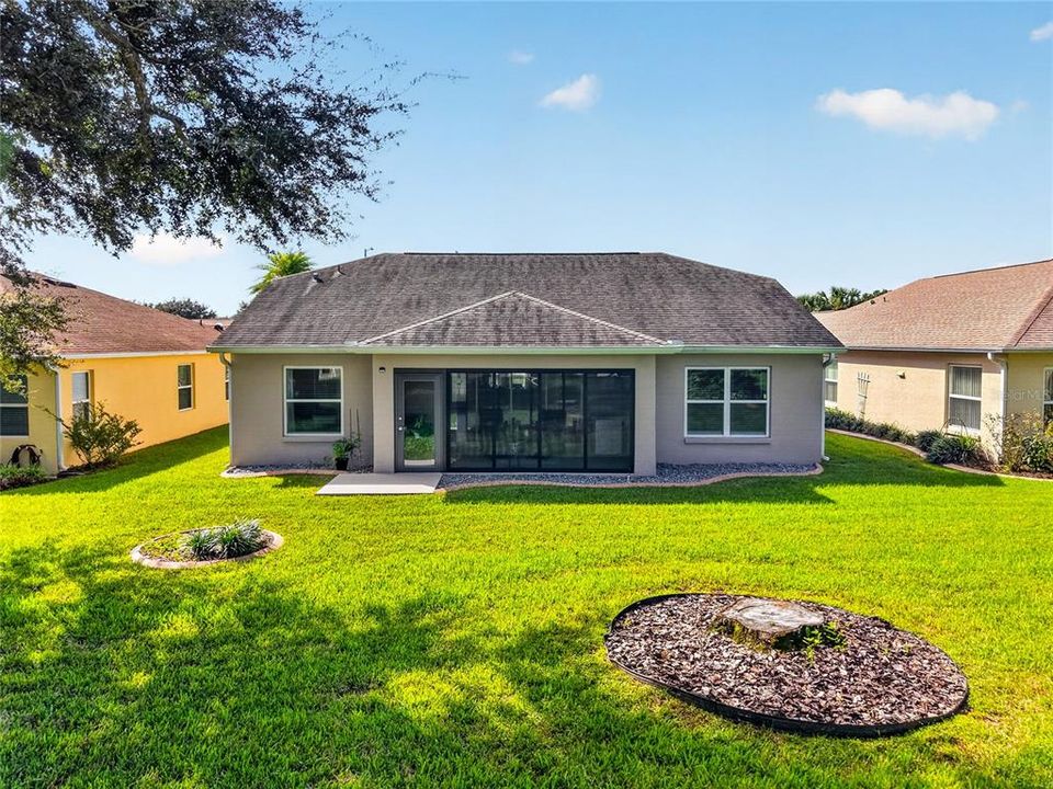 For Sale: $350,000 (3 beds, 2 baths, 1707 Square Feet)