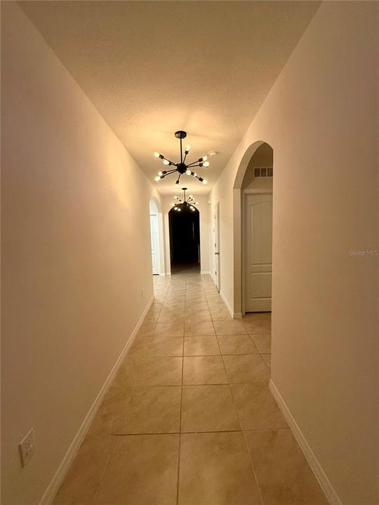 En Renta: $2,795 (4 camas, 2 baños, 1846 Pies cuadrados)