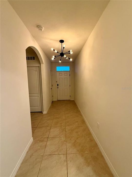 En Renta: $2,795 (4 camas, 2 baños, 1846 Pies cuadrados)