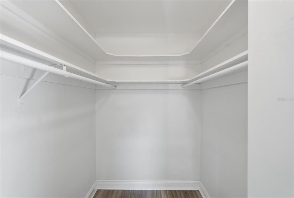 For Sale: $695,000 (3 beds, 2 baths, 1689 Square Feet)