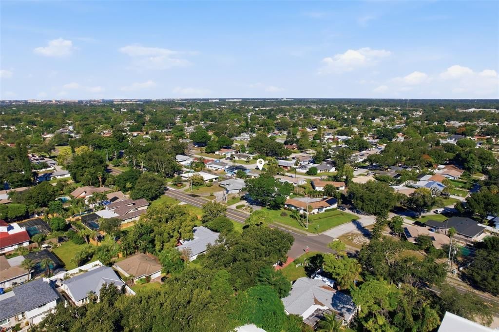 For Sale: $695,000 (3 beds, 2 baths, 1689 Square Feet)