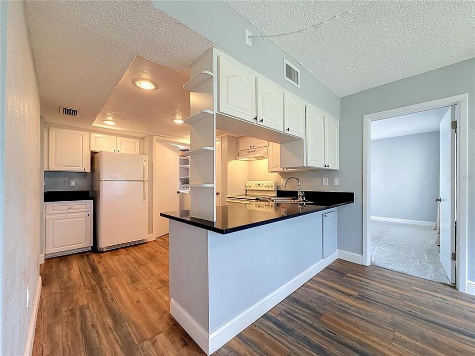 For Sale: $333,000 (3 beds, 2 baths, 1820 Square Feet)