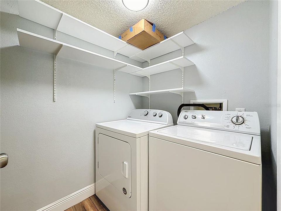 For Sale: $333,000 (3 beds, 2 baths, 1820 Square Feet)