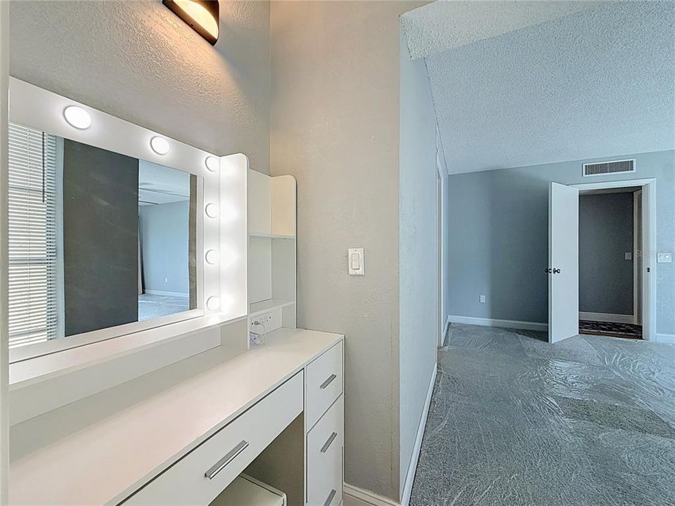 For Sale: $333,000 (3 beds, 2 baths, 1820 Square Feet)