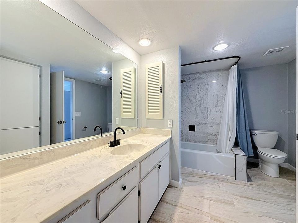 For Sale: $333,000 (3 beds, 2 baths, 1820 Square Feet)