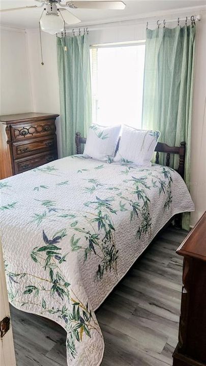 En Venta: $242,000 (3 camas, 2 baños, 1300 Pies cuadrados)