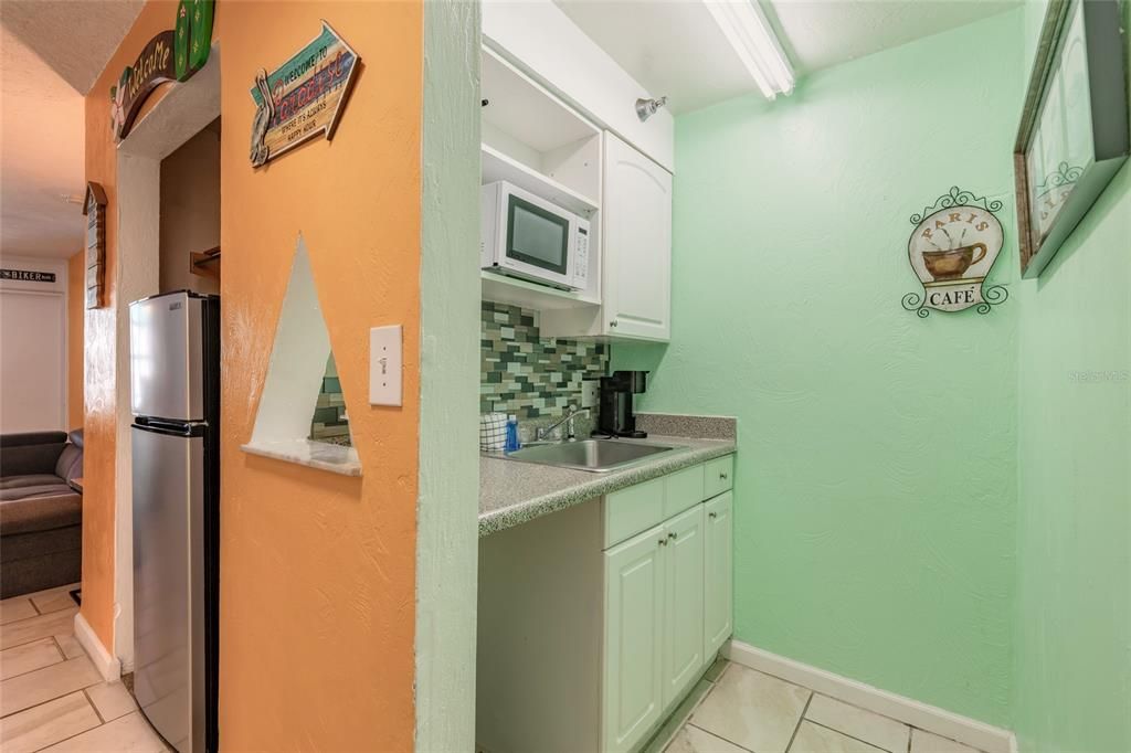 En Venta: $220,000 (1 camas, 2 baños, 691 Pies cuadrados)