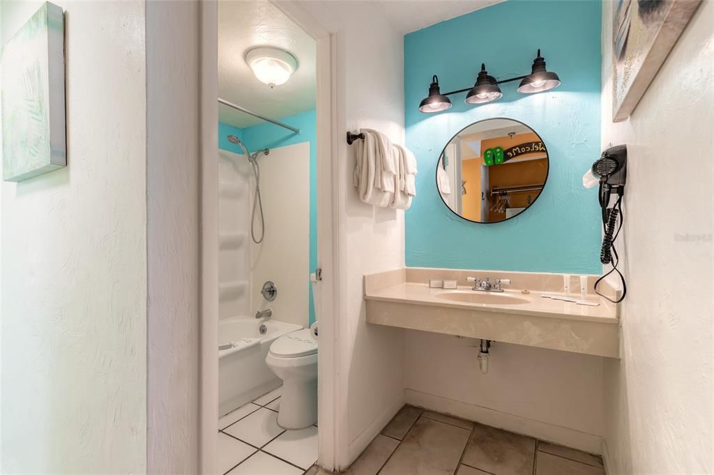 En Venta: $220,000 (1 camas, 2 baños, 691 Pies cuadrados)