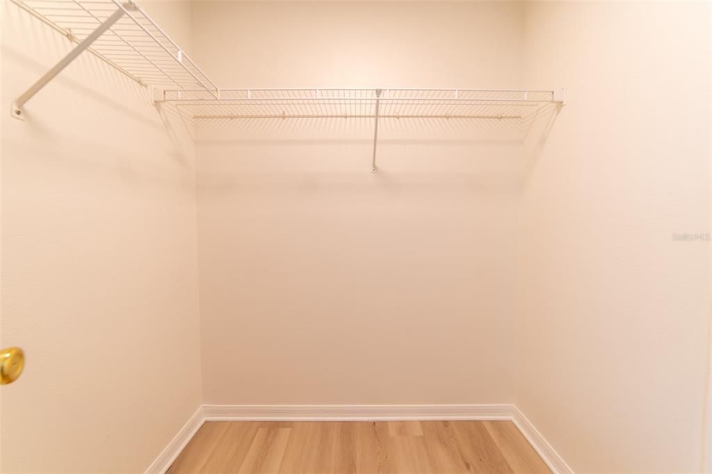 En Renta: $2,125 (4 camas, 3 baños, 1589 Pies cuadrados)