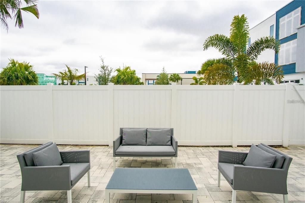 En Venta: $300,000 (3 camas, 2 baños, 1491 Pies cuadrados)