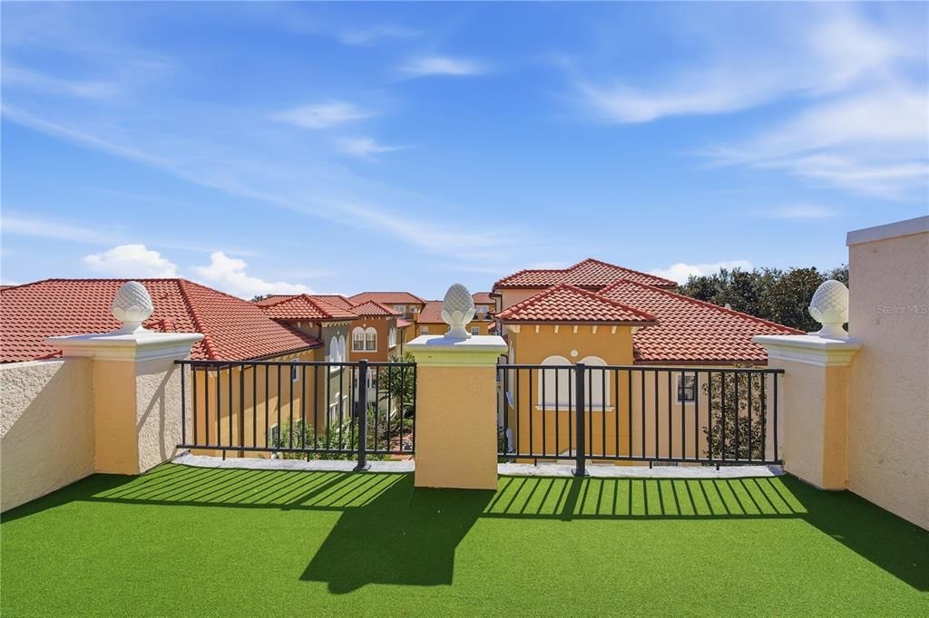 For Sale: $499,000 (4 beds, 4 baths, 2381 Square Feet)