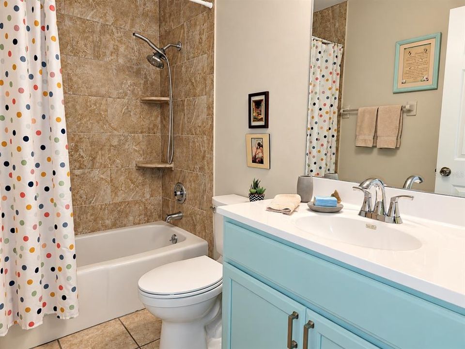For Sale: $424,900 (3 beds, 2 baths, 1433 Square Feet)