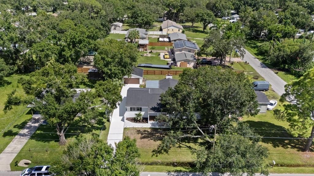 На продажу: $424,900 (4 спален, 3 ванн, 1953 Квадратных фут)