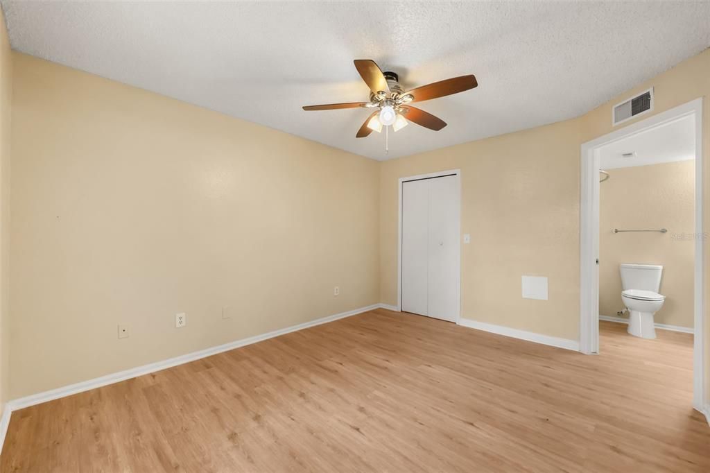 For Rent: $1,390 (1 beds, 1 baths, 605 Square Feet)