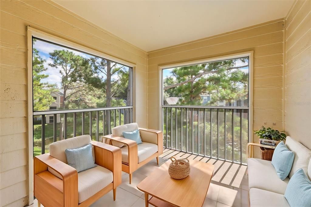 For Rent: $1,390 (1 beds, 1 baths, 605 Square Feet)