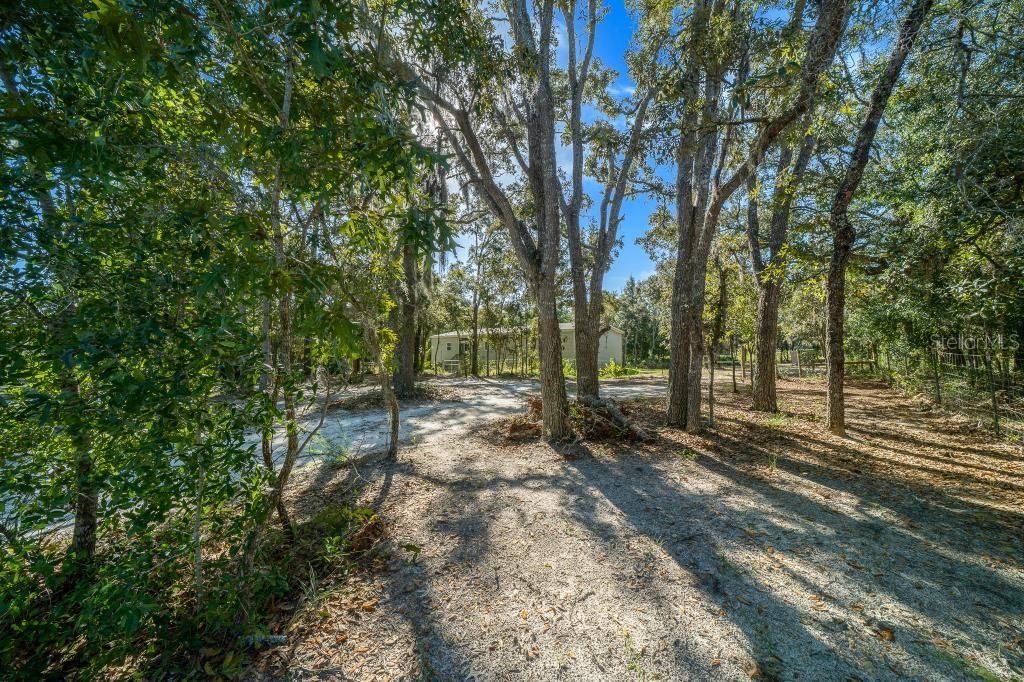 For Sale: $289,900 (3 beds, 2 baths, 1953 Square Feet)