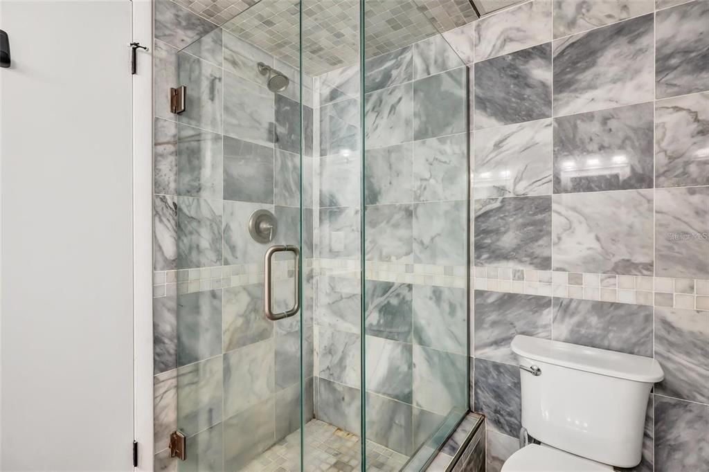 В аренду: $1,900 (2 спален, 2 ванн, 1220 Квадратных фут)