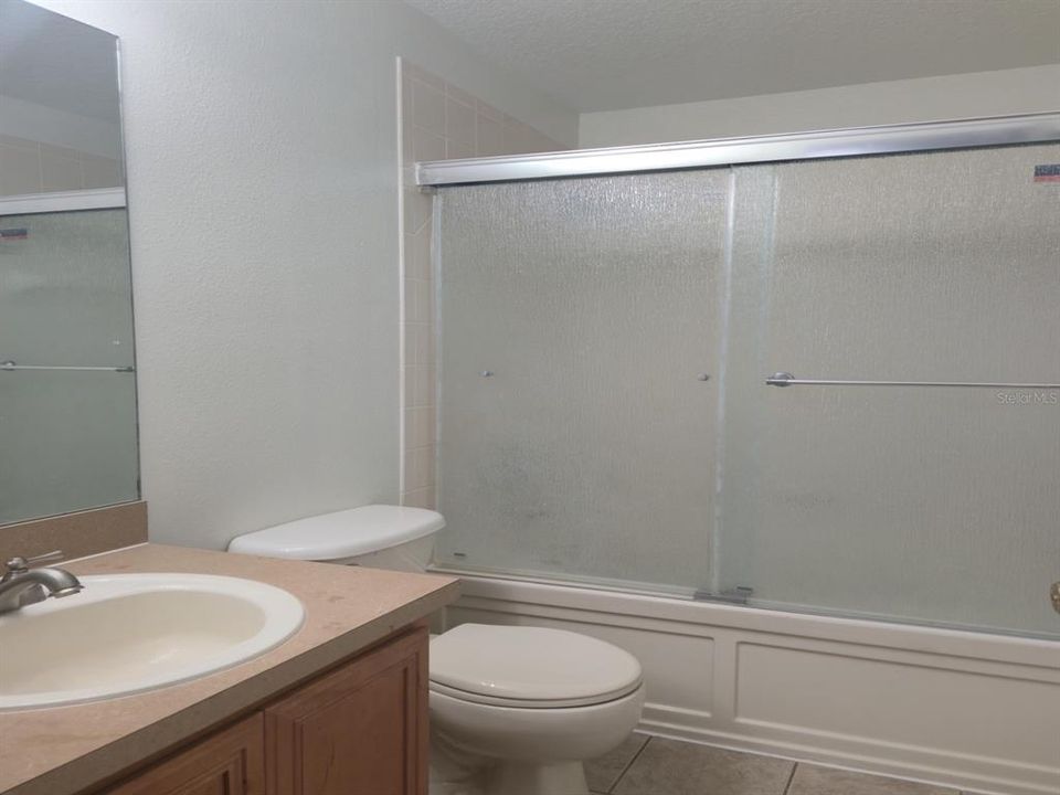 En Renta: $2,350 (3 camas, 2 baños, 1408 Pies cuadrados)