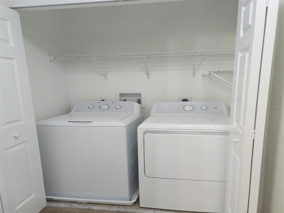 En Renta: $2,350 (3 camas, 2 baños, 1408 Pies cuadrados)