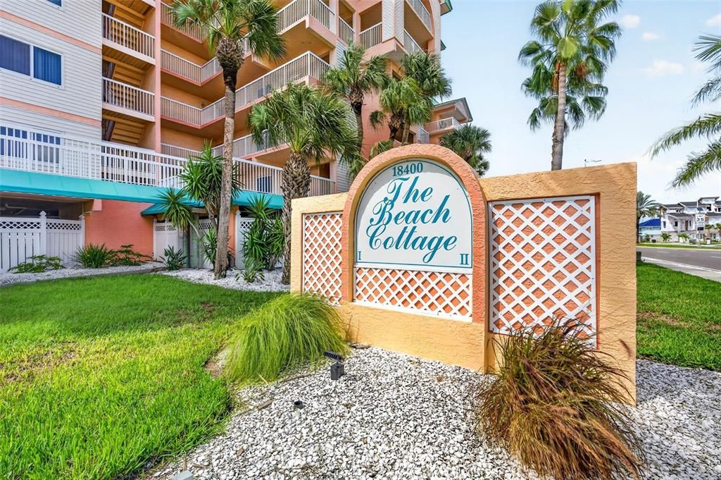 For Sale: $700,000 (2 beds, 2 baths, 1400 Square Feet)