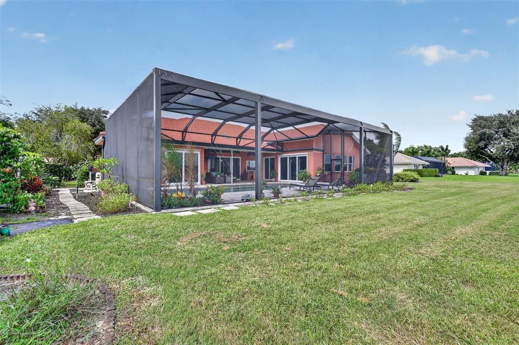 En Venta: $979,500 (3 camas, 2 baños, 3210 Pies cuadrados)