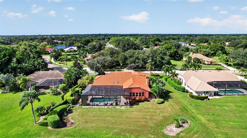 En Venta: $979,500 (3 camas, 2 baños, 3210 Pies cuadrados)