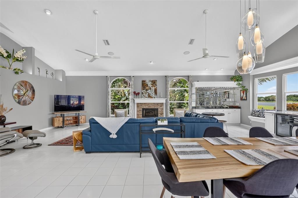 En Venta: $979,500 (3 camas, 2 baños, 3210 Pies cuadrados)