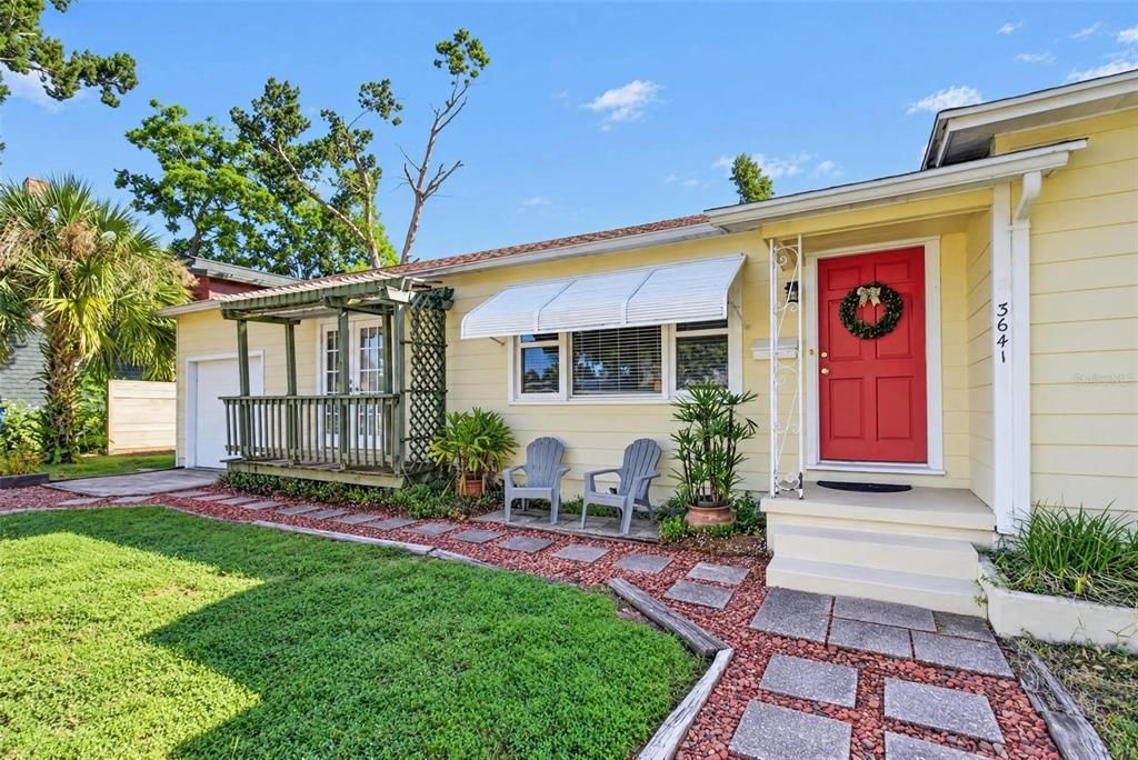 For Sale: $359,000 (3 beds, 1 baths, 1164 Square Feet)