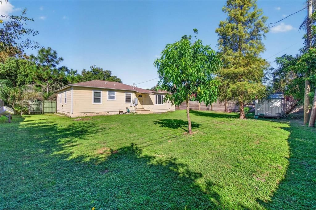 For Sale: $359,000 (3 beds, 1 baths, 1164 Square Feet)