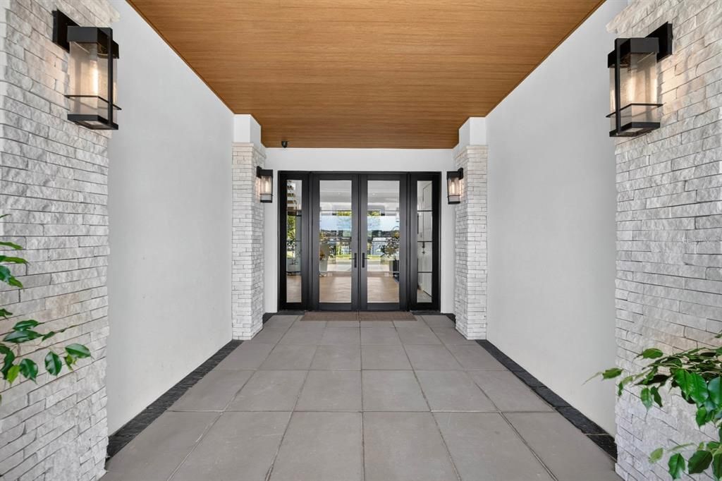 En Venta: $8,495,000 (4 camas, 5 baños, 6434 Pies cuadrados)