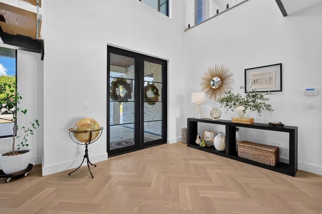 En Venta: $8,495,000 (4 camas, 5 baños, 6434 Pies cuadrados)