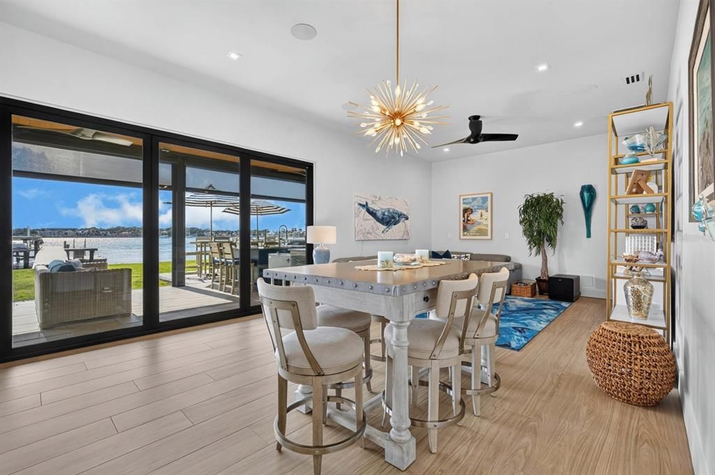 En Venta: $8,495,000 (4 camas, 5 baños, 6434 Pies cuadrados)