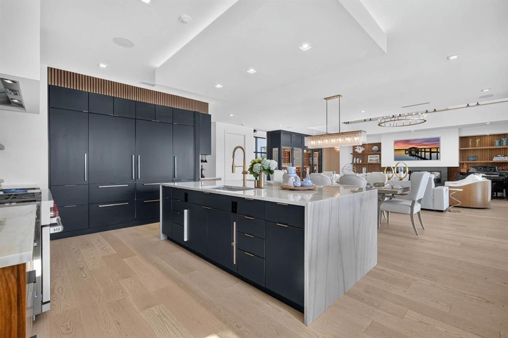 En Venta: $8,495,000 (4 camas, 5 baños, 6434 Pies cuadrados)