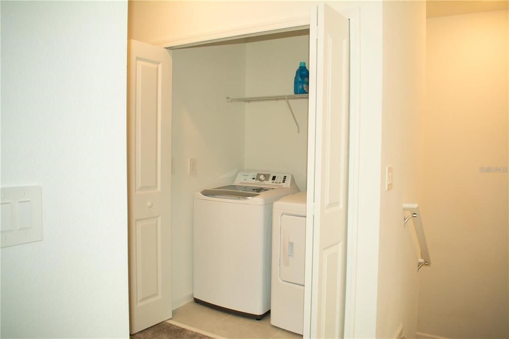 For Rent: $2,150 (3 beds, 2 baths, 1843 Square Feet)