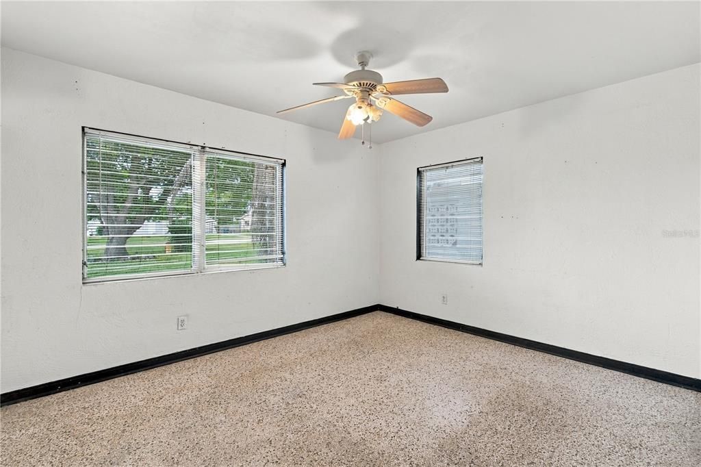 For Sale: $264,900 (3 beds, 2 baths, 1800 Square Feet)