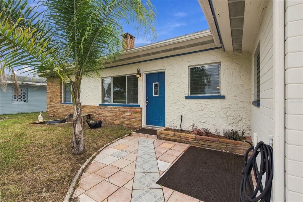 For Sale: $264,900 (3 beds, 2 baths, 1800 Square Feet)