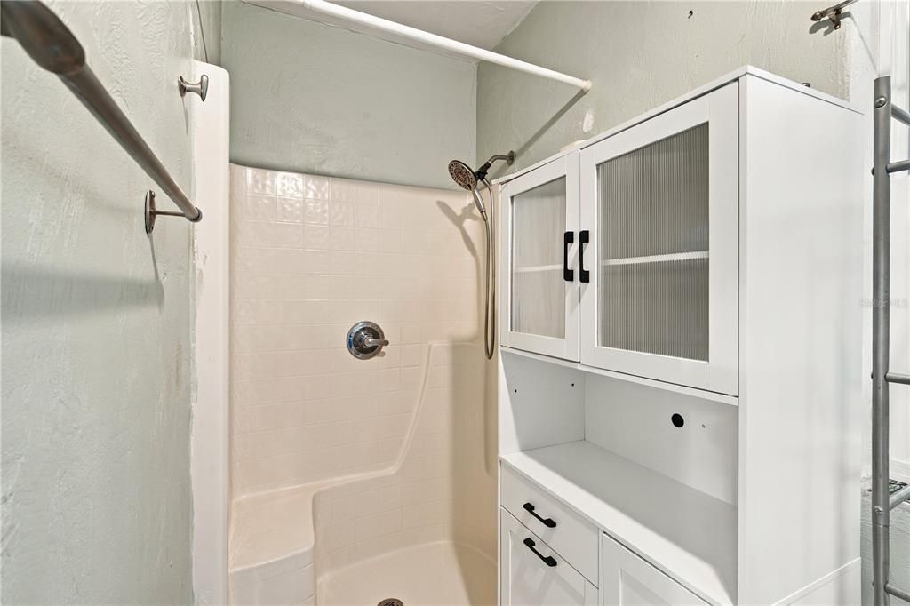 For Sale: $264,900 (3 beds, 2 baths, 1800 Square Feet)
