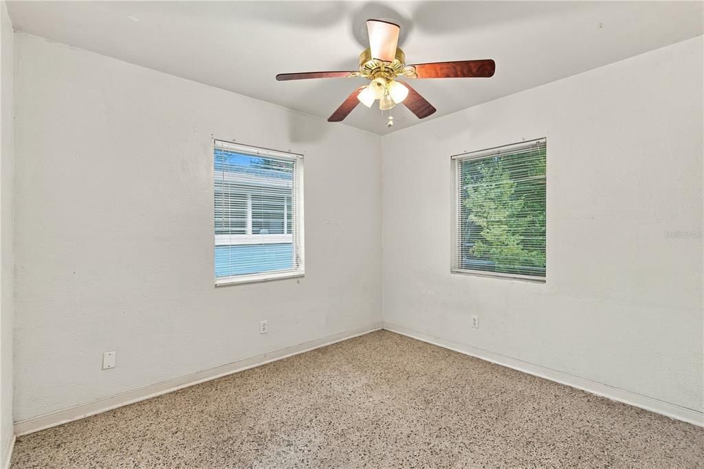 For Sale: $264,900 (3 beds, 2 baths, 1800 Square Feet)
