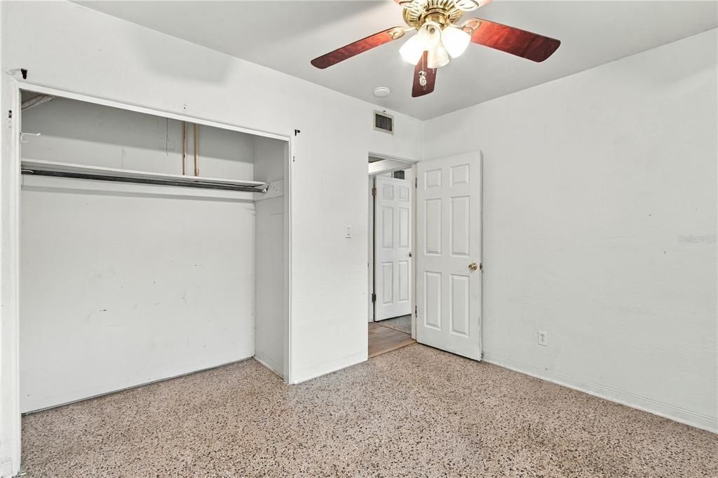 For Sale: $264,900 (3 beds, 2 baths, 1800 Square Feet)